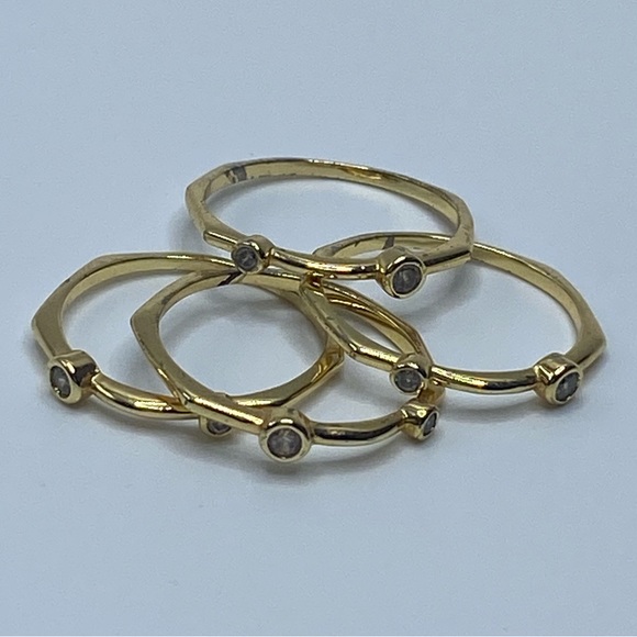 BaubleBar 18K Gold Ring Set Size 7.5 - Picture 3 of 5